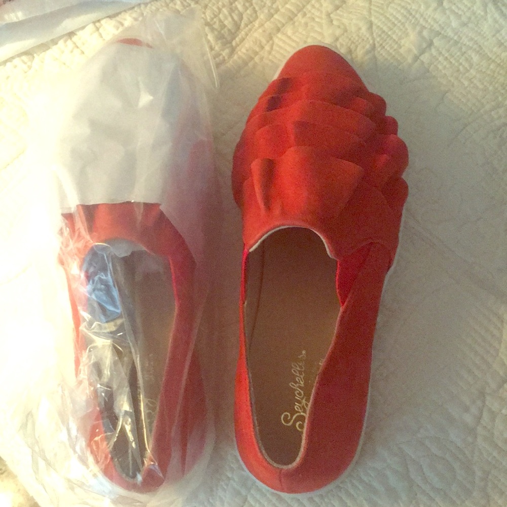 Seychelles quake suede shoes new 6.5 orange